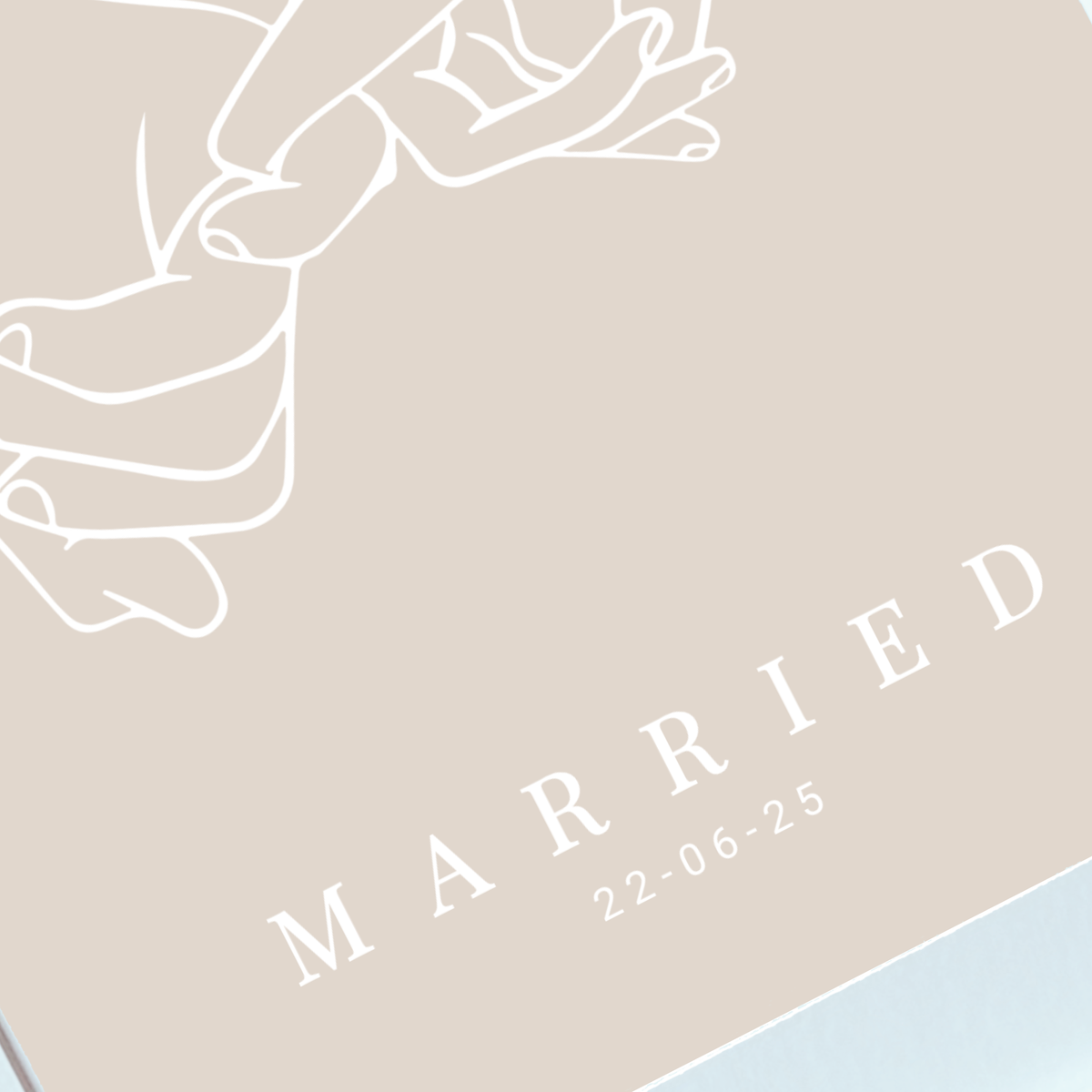 personalised-wedding-keepsake close up